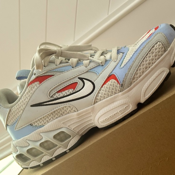 Nike Zoom Air Fire - Picture 1 of 4